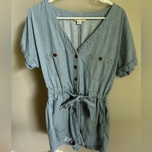 American Eagle Romper